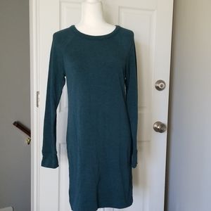 EUC Lou & Grey Sweater Dress Size Medium